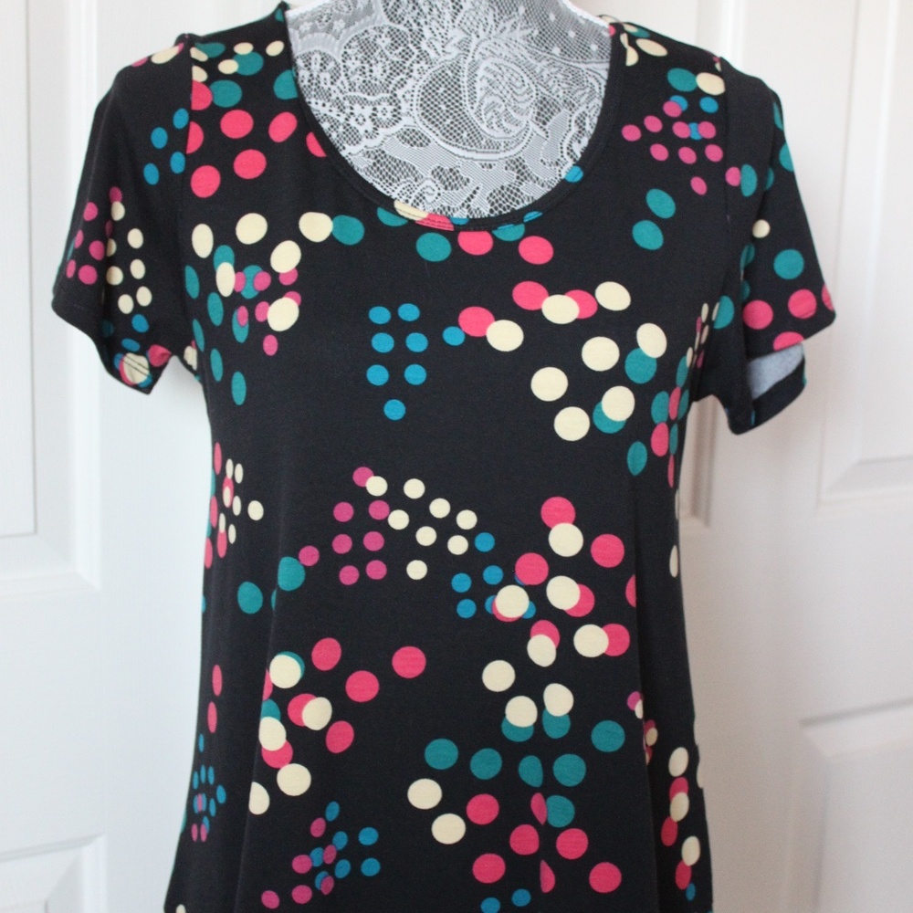 EUC! LuLaRoe Classic T